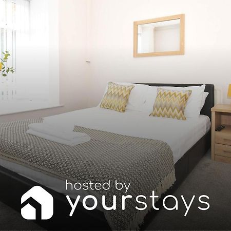 Wistaston House By Yourstays 5 Double Bedrooms And 2 Bathrooms, Great For Groups! Book Now! Крю Екстериор снимка